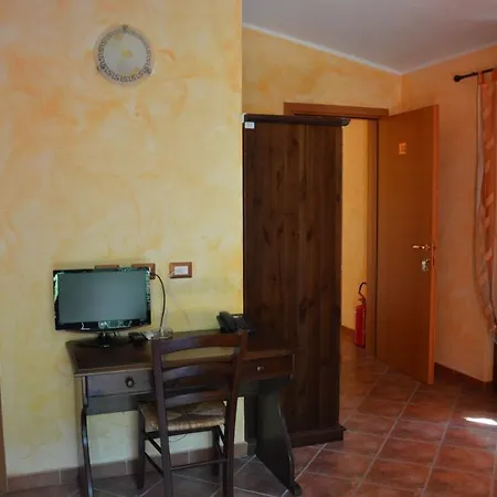 Sant'elene Hotell 3*