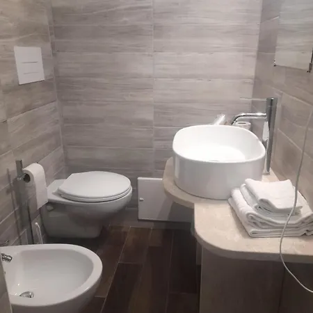 Sant'elene Hotel 3*